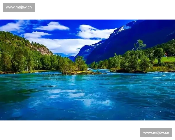 以彩云追月为意象探寻中国古典音乐中诗意与意境的完美融合